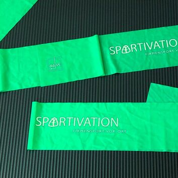 grüne Gymnastikbänder mit Logoprint Gymnastikbänder mit verschiedenen Logos